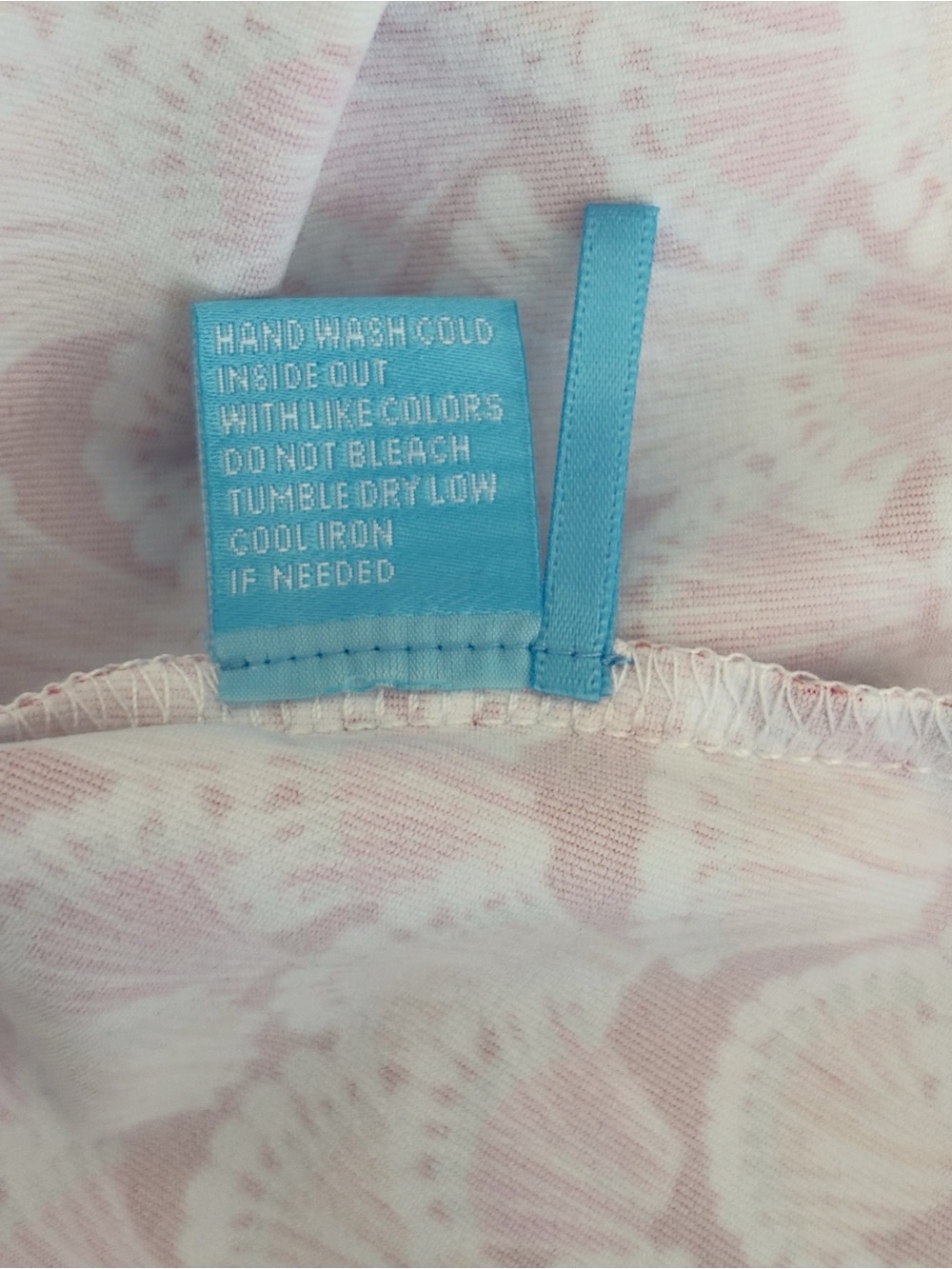 J. McLaughlin Pink Scalloped Print Wavesong Top Large - Picture 6 of 6